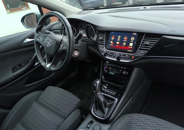 Opel Astra cena 32900 przebieg: 221421, rok produkcji 2017 z Olsztyn małe 352
